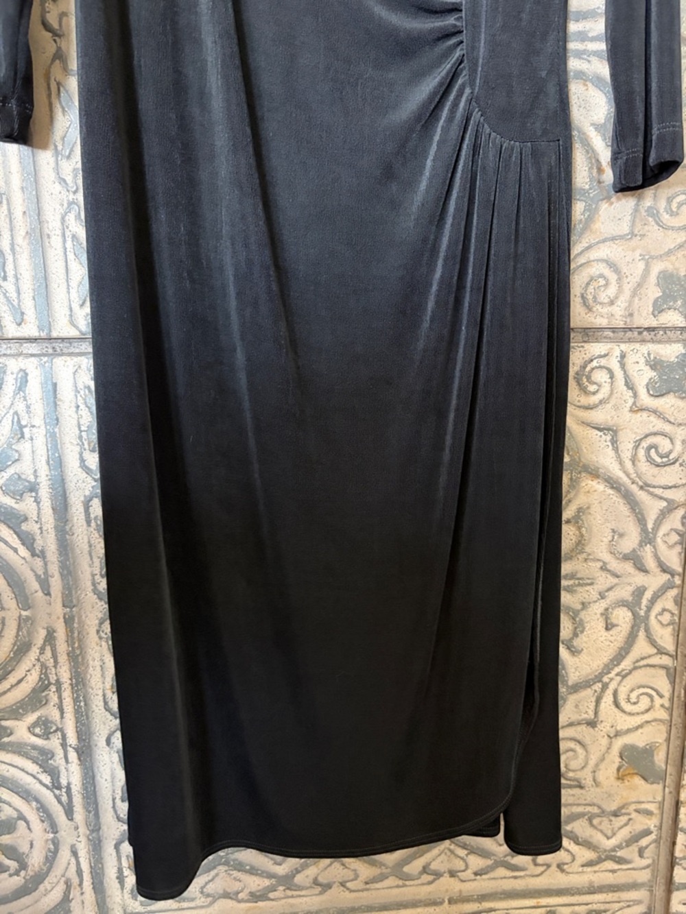 Chico's Travelers Black Classic Knee-Length Dress Size1-(8/10 M) - Picture 4 of 9
